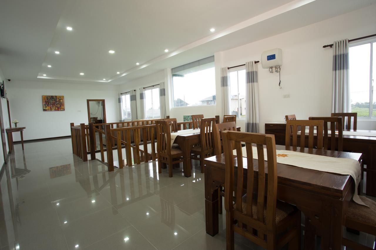 Grand Camellia Hotel Nuwara Eliya Dış mekan fotoğraf