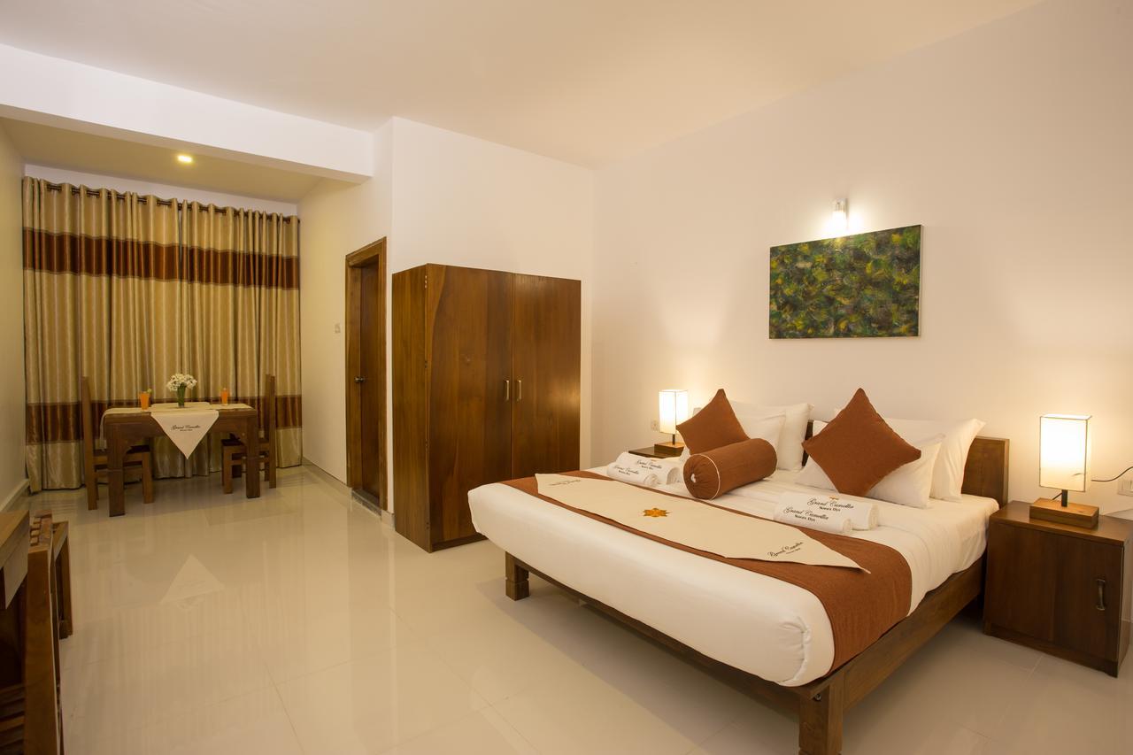 Grand Camellia Hotel Nuwara Eliya Dış mekan fotoğraf