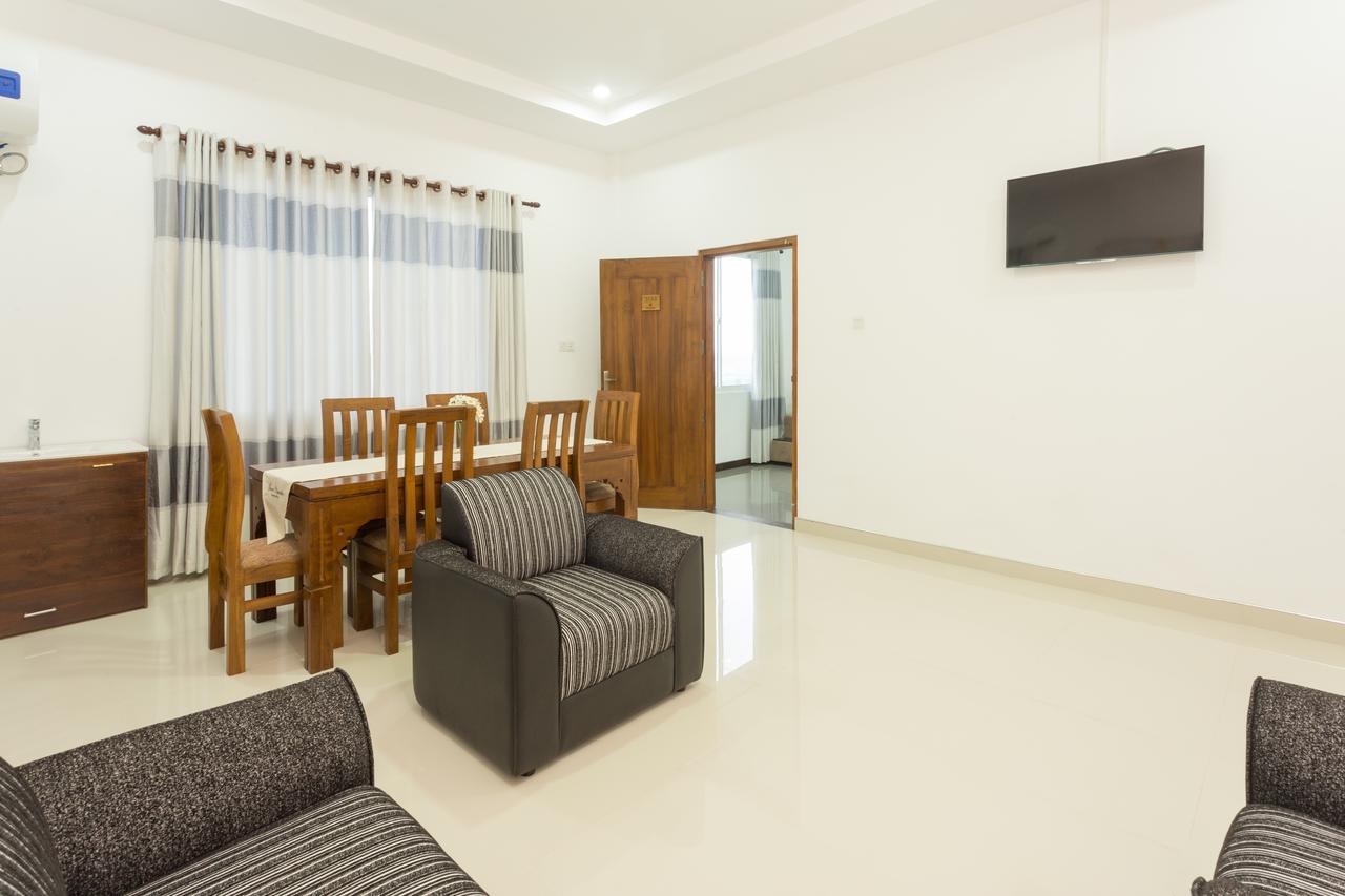 Grand Camellia Hotel Nuwara Eliya Dış mekan fotoğraf