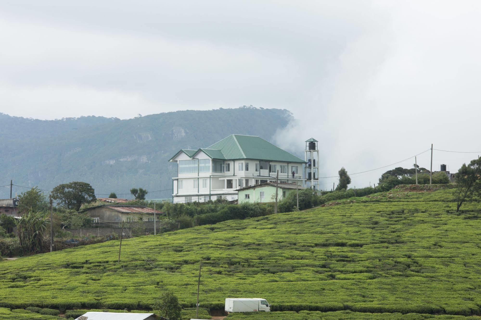 Grand Camellia Hotel Nuwara Eliya Dış mekan fotoğraf